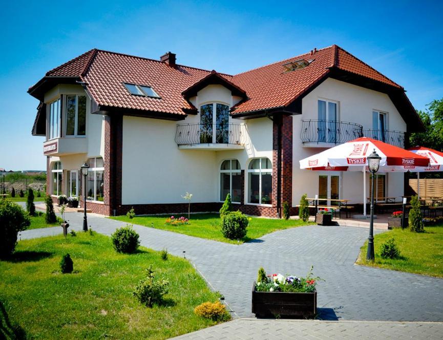 Rezydencja Lux Рева Екстериор снимка